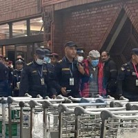 चार्ल्स शोभराज १० वर्ष नेपाल प्रवेश गर्न नपाउने गरी निस्कासित ।