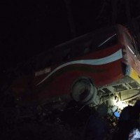 पाल्पामा बस दुर्घटनाहुदाँ ६ जनाको मृत्यु‚ १८ घाइते ।