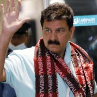 राष्ट्रिय क्रिकेट टिमका प्रशिक्षकले राजीनामा दिए ।