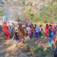 एमसिसि सब स्टेसन निर्माणको विरोधमा लगातार प्रदर्शन ।